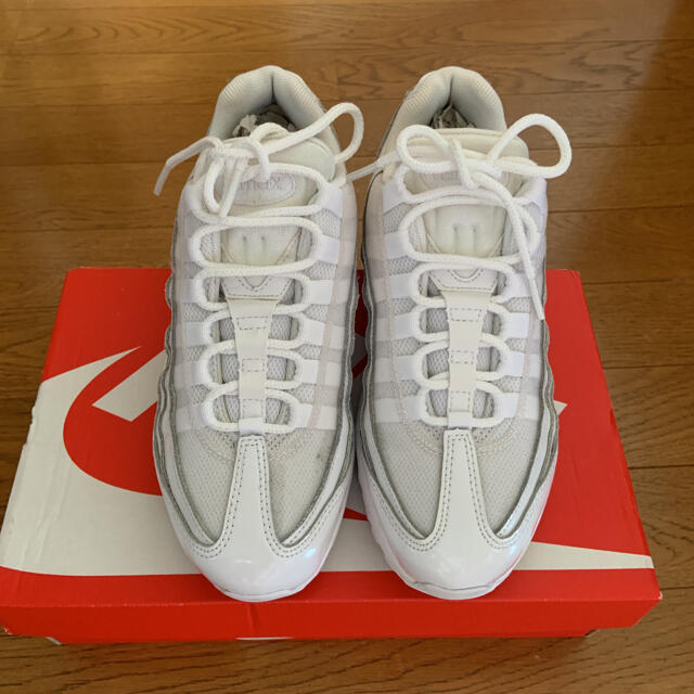 NIKE - NIKE ナイキ エア マックス 95 WOMENS 白 ホワイトの通販 by