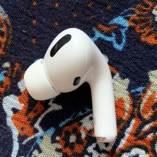 アップル(Apple)のApple AirPods Pro 片耳 R 片方 右耳 中古(ヘッドフォン/イヤフォン)