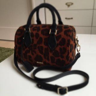 スナイデル(SNIDEL)のsnidel💞美品レオパードボストンバッグ👜(ボストンバッグ)