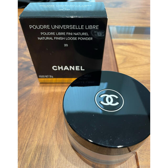 CHANEL プードゥル　ユニヴェルセル　リーブルN 20