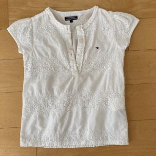 トミーヒルフィガー(TOMMY HILFIGER)のトミーヒルフィガー☆白　半袖カットソー　104センチ(Tシャツ/カットソー)