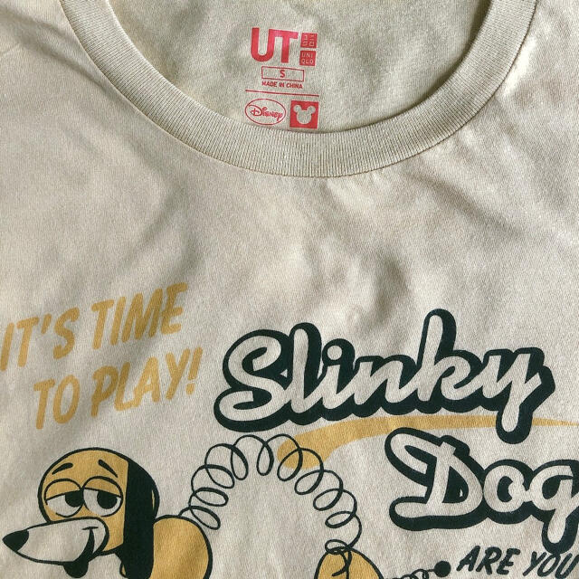 UNIQLO(ユニクロ)のUT  トイストーリー　スリンキー　Sサイズ メンズのトップス(Tシャツ/カットソー(半袖/袖なし))の商品写真