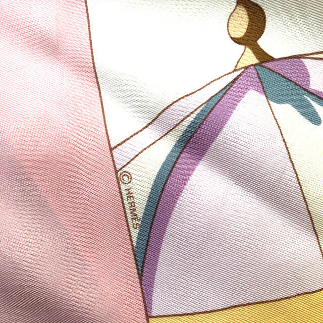 Hermes(エルメス)のエルメス　カレ90 スカーフ　お値下げ中 レディースのファッション小物(バンダナ/スカーフ)の商品写真