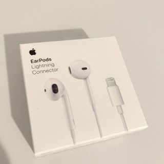 アップル(Apple)のApple イヤホン EarPods Lightning Connecter(ヘッドフォン/イヤフォン)