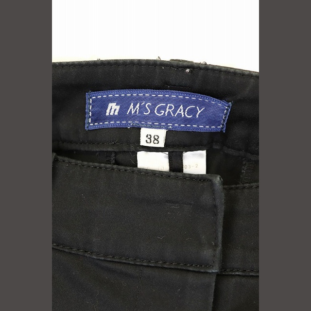 M'S GRACY(エムズグレイシー)のエムズグレイシー クロップドパンツ スカラップ ストレッチ 38 黒 ブラック レディースのパンツ(その他)の商品写真