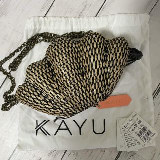 【最終値下げ】KAYU ジェーンシェルクラッチ