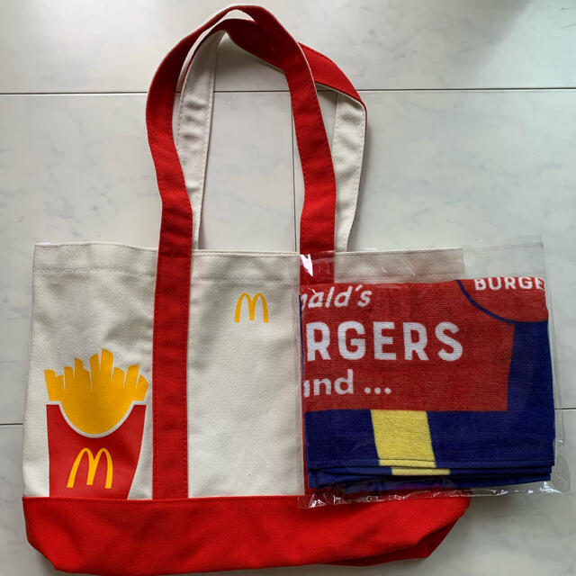 マクドナルドトートバッグ エンタメ/ホビーのコレクション(ノベルティグッズ)の商品写真