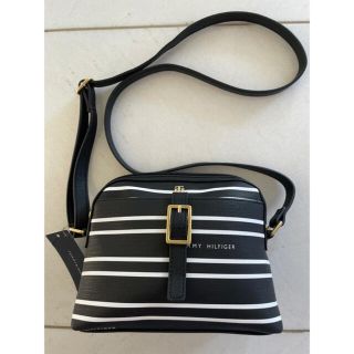 トミーヒルフィガー(TOMMY HILFIGER)のトミーヒルフィガーショルダーバッグ　新品未使用(ショルダーバッグ)