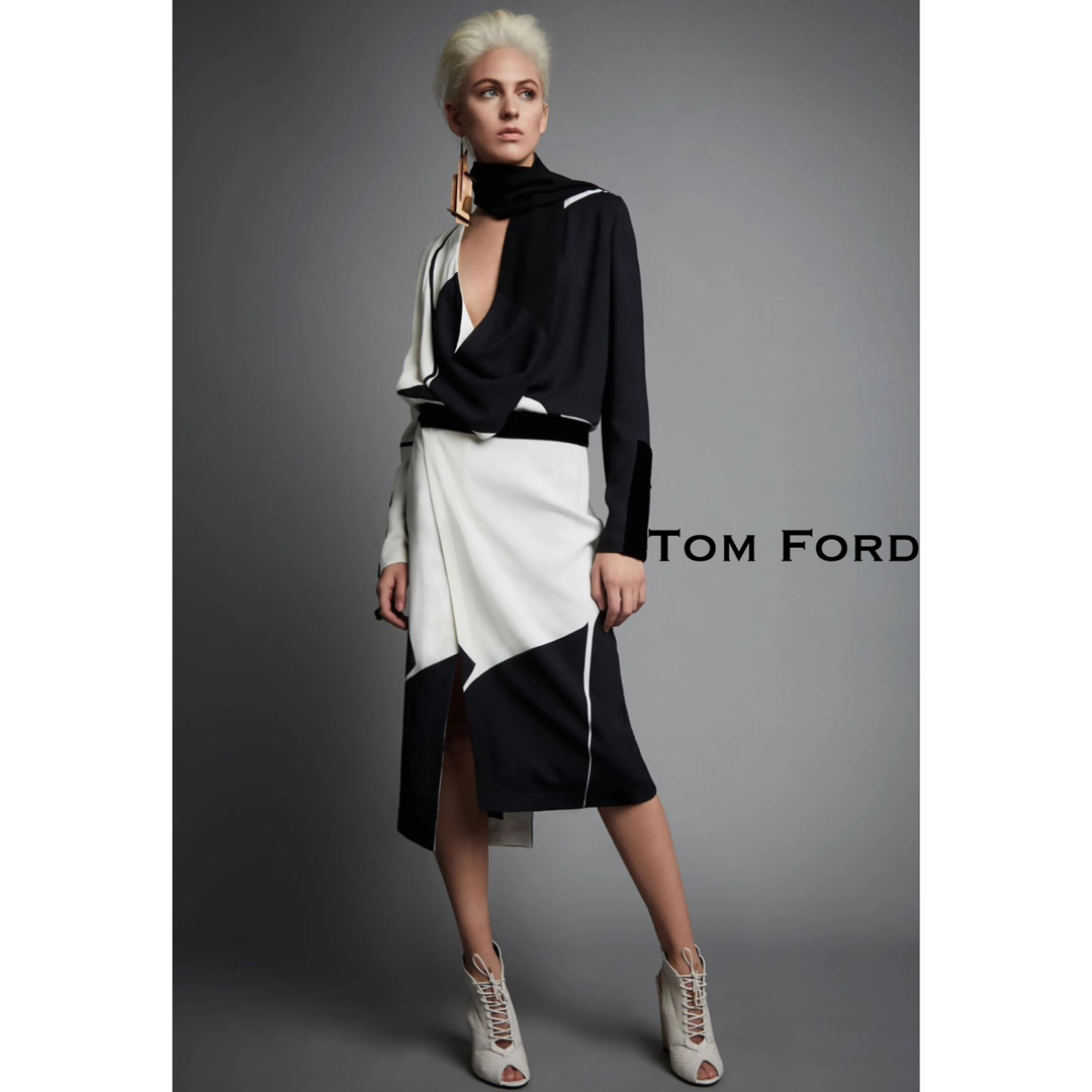TOM FORD - 2017.SS 国内極美品□Tom ford/ワンピース/バイ TOM FORD - 2017.SS 国内極美品□Tom ford/ワンピース/バイ