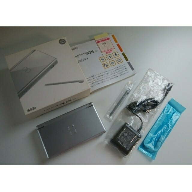 NINTENDO　DS　Lite