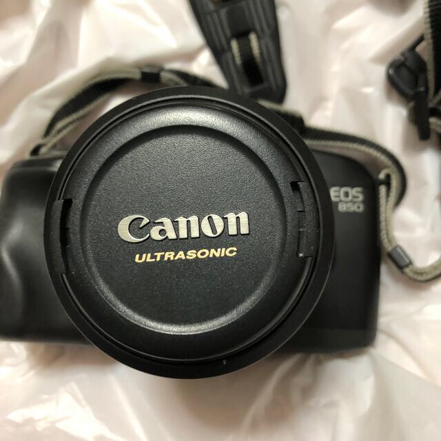 Canon(キヤノン)のCanon EOS850フィルムカメラ超美品　60E付　期間限定 動確済月末まで スマホ/家電/カメラのカメラ(フィルムカメラ)の商品写真