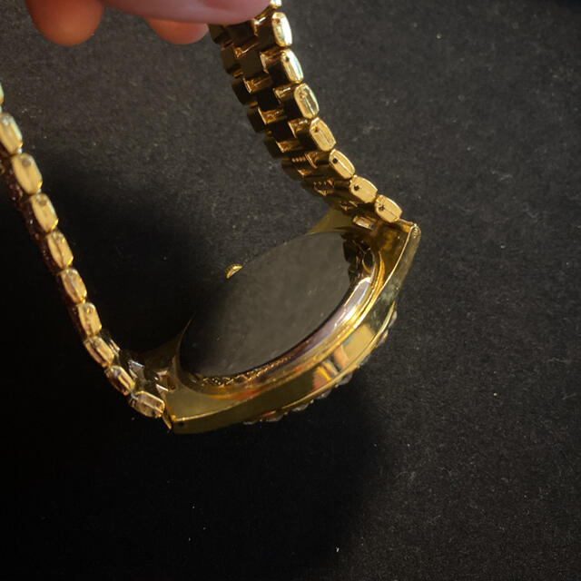 売り切りセール❗️オープン目玉商品　ゴールド　腕時計　ブリンブリン　ウォッチ メンズの時計(腕時計(アナログ))の商品写真