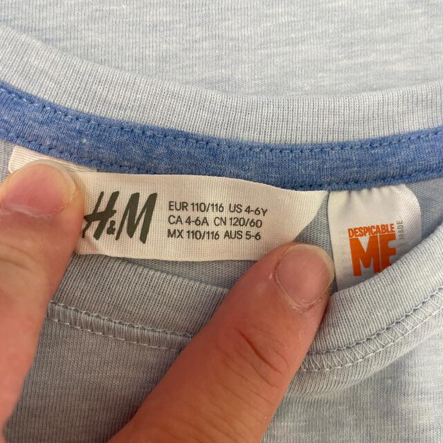 H&M(エイチアンドエム)のH&M ミニオンタンクトップ サイズ120 キッズ/ベビー/マタニティのキッズ服男の子用(90cm~)(Tシャツ/カットソー)の商品写真