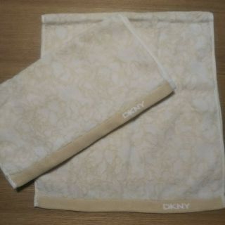 ダナキャランニューヨーク(DKNY)の≪新品≫ ＤＫＮＹ（ダナ・キャラン・ニューヨーク） ／ フェイスタオル２枚セット(タオル/バス用品)