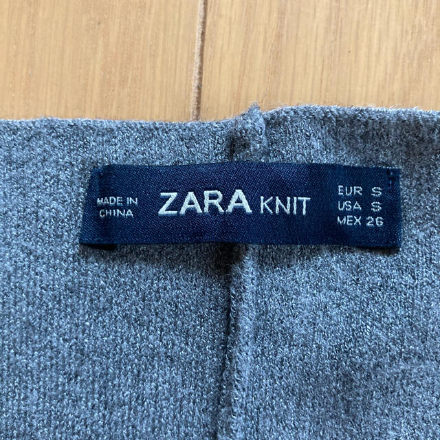 ZARA(ザラ)のZARA ニットサロペット　グレー レディースのパンツ(サロペット/オーバーオール)の商品写真