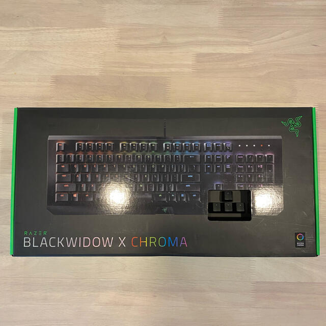 Razer BLACKWIDOW X CHROMA JP ゲーミング　キーボード