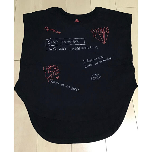 SLY(スライ)のSLYTシャツ レディースのトップス(Tシャツ(半袖/袖なし))の商品写真