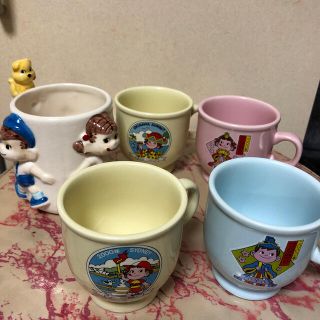 フジヤ(不二家)のペコちゃんのマグカップ セット(グラス/カップ)