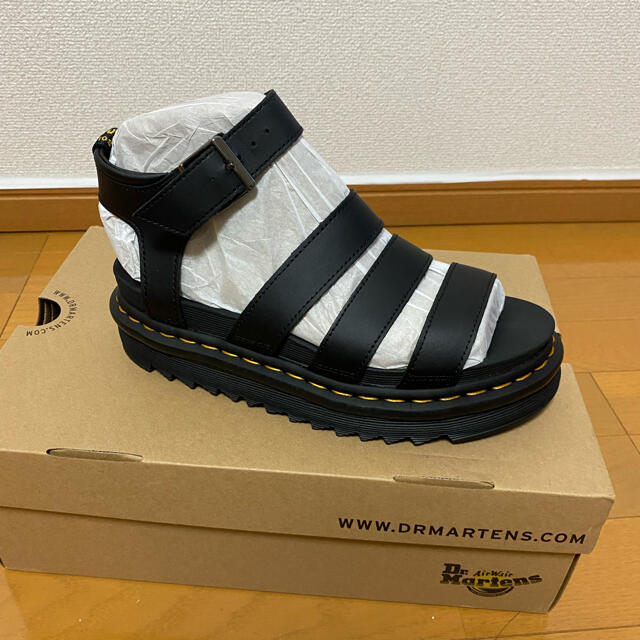 Dr.Martens(ドクターマーチン)のドクターマーチン　ブレア　24cm レディースの靴/シューズ(サンダル)の商品写真