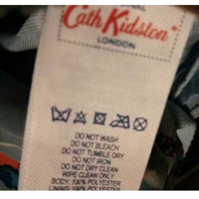 Cath Kidston(キャスキッドソン)のCath Kidston　キャスキッドソン　新品　アルパカ柄　ショルダーバッグ　 レディースのバッグ(ショルダーバッグ)の商品写真