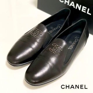 シャネル(CHANEL)の2672 シャネル レザー ココマーク フラットシューズ ブラック(ローファー/革靴)