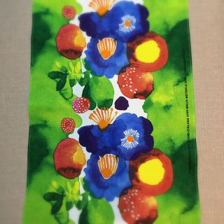 マリメッコ(marimekko)の廃盤 マリメッコ ティータオル  ユハンヌスタイカ(収納/キッチン雑貨)