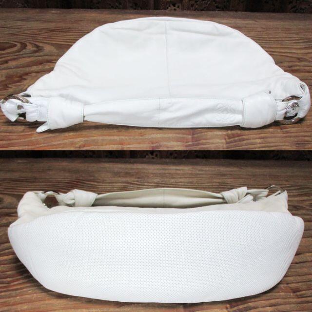 LOEWE(ロエベ)のロエベ ワンショルダーバッグ ソフトレザー メッシュ アイボリーホワイト レディースのバッグ(トートバッグ)の商品写真