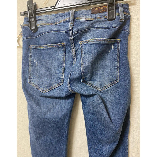 ZARA(ザラ)のZARA クラッシュデニムパンツ　サイズ[EUR34 USA02 MEX24]  レディースのパンツ(デニム/ジーンズ)の商品写真