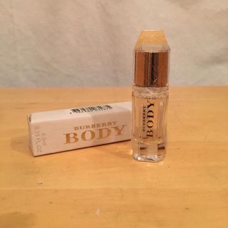 バーバリー(BURBERRY)のBurberry BODY オードパルファム(香水(女性用))