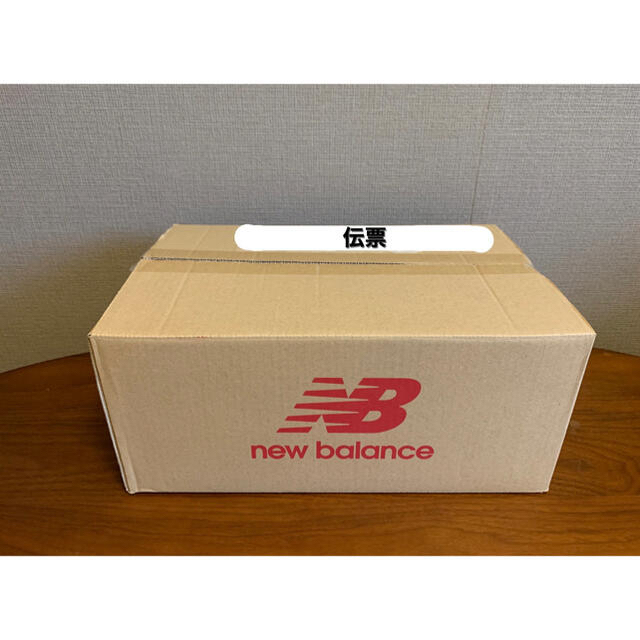 New Balance(ニューバランス)のニューバランス ML2002R3 WHITE/BEIGE メンズの靴/シューズ(スニーカー)の商品写真