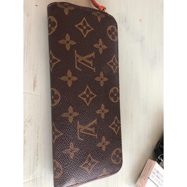 LOUIS VUITTON(ルイヴィトン)のルイヴィトン　長財布 メンズのファッション小物(長財布)の商品写真