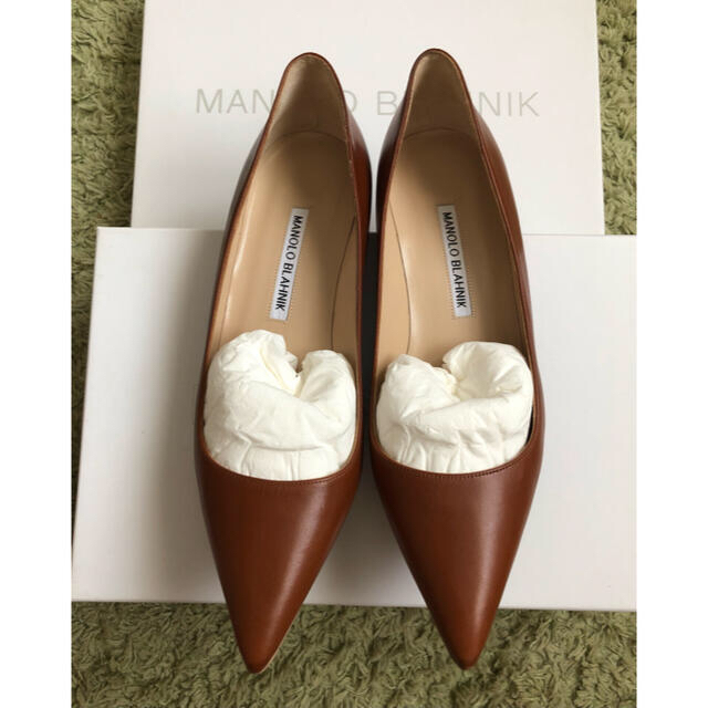 マノロブラニクMANOLO BLAHNIK BBパンプス