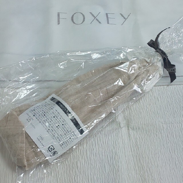 FOXEY(フォクシー)のFOXEY カシミアブラシ 新品未使用 レディースのファッション小物(その他)の商品写真