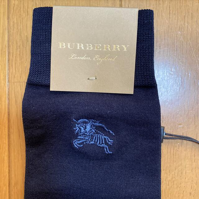 BURBERRY(バーバリー)のBurberry London England 靴下L ネイビー 新品 メンズのレッグウェア(ソックス)の商品写真