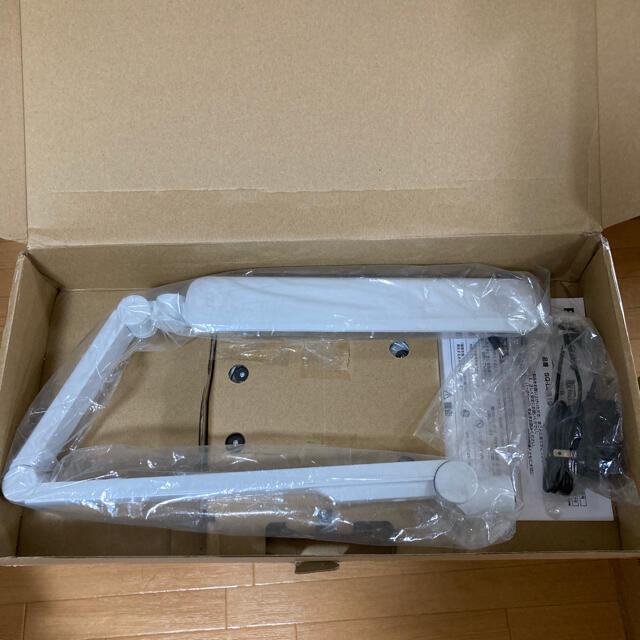 Panasonic - Panasonic LEDデスクライト SQ-LD515-Wの通販 by EZU's