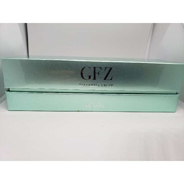 ドクターデヴィアス デコルテクリーム GFZ 新品 ２個 | www.sea