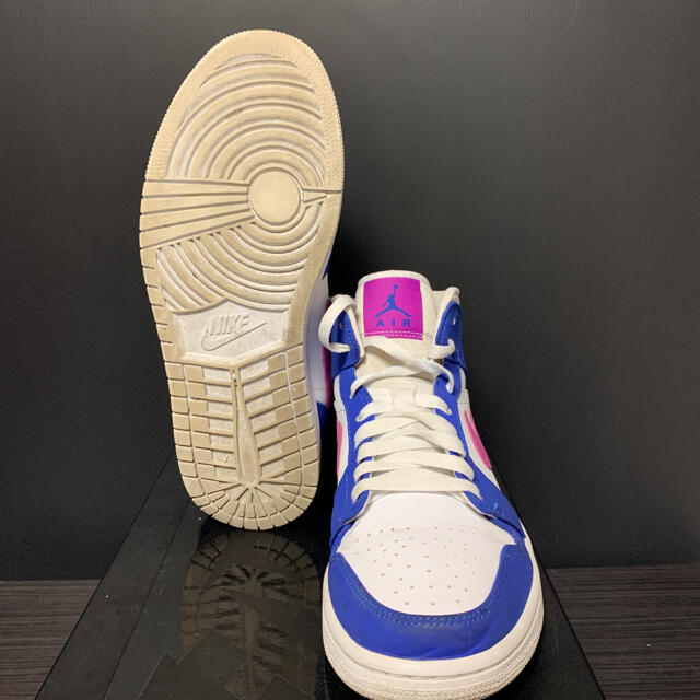 エアマックス95NIKE AIR JORDAN 1 MID  2019