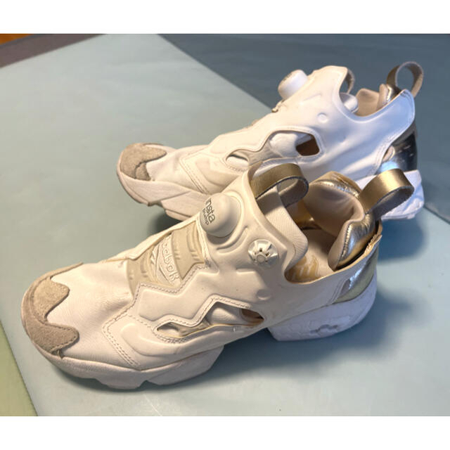 Reebok/INSTAPUMPFURY/ポンプフューリー　23.5cm