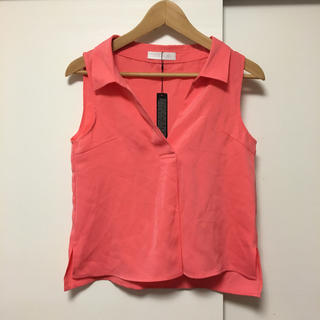 セシルマクビー(CECIL McBEE)のノースリーブシャツ(シャツ/ブラウス(半袖/袖なし))