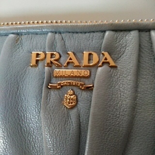 PRADA(プラダ)のPRADA長財布［最終お値下げ] レディースのファッション小物(財布)の商品写真