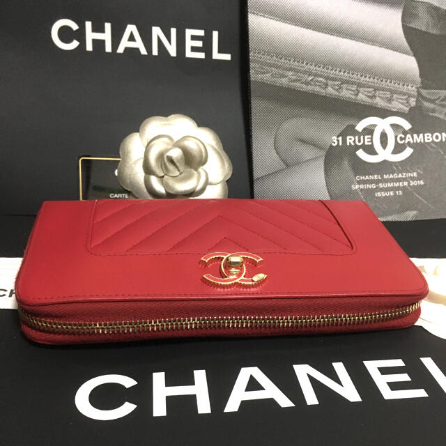 CHANEL(シャネル)のいず様専用♡美品 ★シャネル シェブロン 長財布 正規品 希少カラー レディースのファッション小物(財布)の商品写真