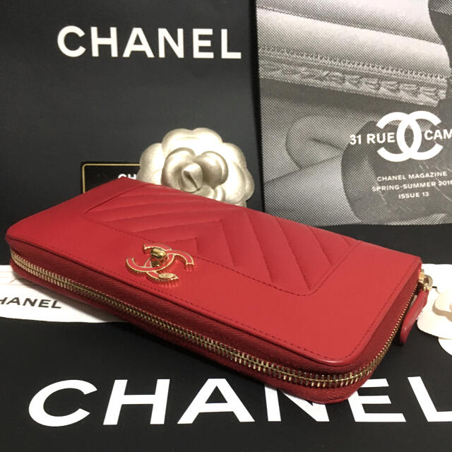 CHANEL(シャネル)のいず様専用♡美品 ★シャネル シェブロン 長財布 正規品 希少カラー レディースのファッション小物(財布)の商品写真