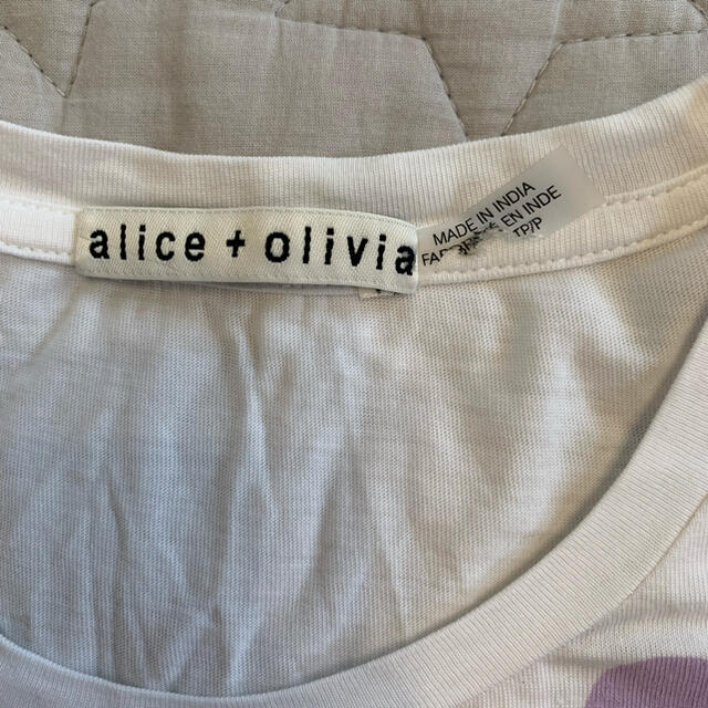 Alice+Olivia(アリスアンドオリビア)のAiice +Olivia  半袖Tシャツ レディースのトップス(Tシャツ(半袖/袖なし))の商品写真