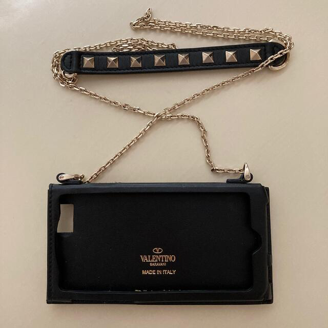 VALENTINO(ヴァレンティノ)のすぐの発送可能です。VALENTINO スマホケース スマホ/家電/カメラのスマホアクセサリー(iPhoneケース)の商品写真