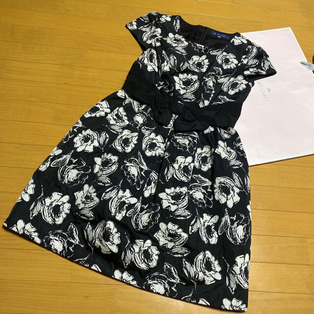 新品 お値下げ エムズグレイシー M´S GRACY サイズ42 ワンピース 新品 お値下げ エムズグレイシー M´S GRACY サイズ42 ワンピース