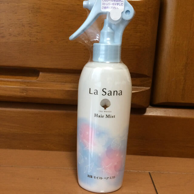 LaSana(ラサーナ)のラサーナ 海藻モイストヘアミスト 新品！！ コスメ/美容のヘアケア/スタイリング(ヘアウォーター/ヘアミスト)の商品写真