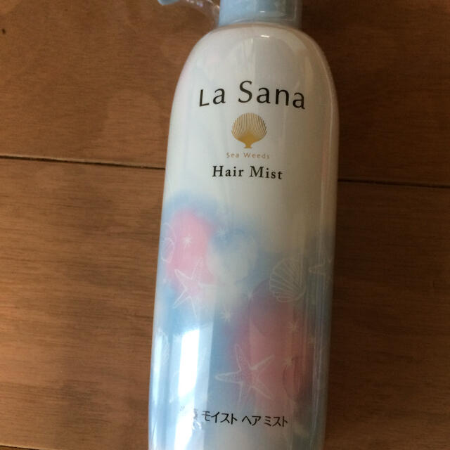 LaSana(ラサーナ)のラサーナ 海藻モイストヘアミスト 新品！！ コスメ/美容のヘアケア/スタイリング(ヘアウォーター/ヘアミスト)の商品写真