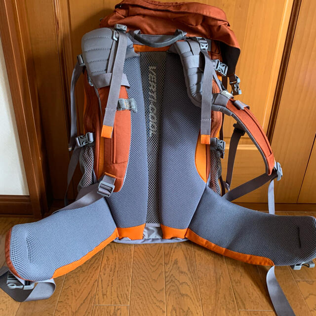 【最終値引】ノースフェイス　terra40バックパック　オレンジ　登山用　バッグ