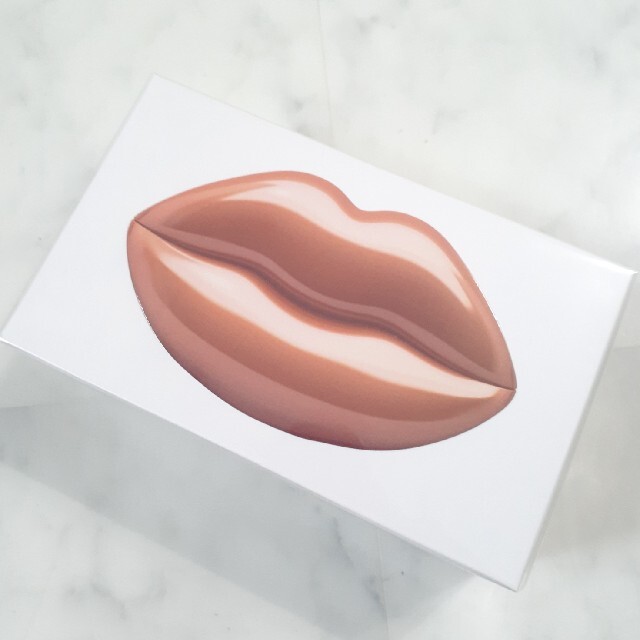 Kylie Cosmetics(カイリーコスメティックス)のKYLIE JENNER KKW FRAGRANCE NUDE LIPS 香水 コスメ/美容の香水(香水(女性用))の商品写真