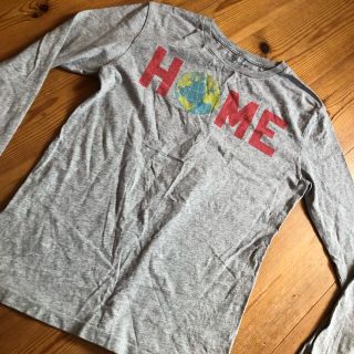 ギャップキッズ(GAP Kids)の美品　ギャップ　gap ロンT ギャップ  グレー　ロゴ(Tシャツ/カットソー(七分/長袖))